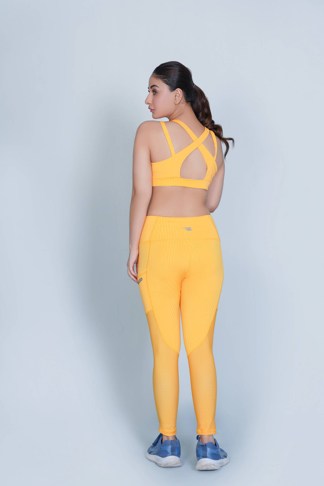 Classic Vent Set - Yellow  (Sports Bra + Legging)